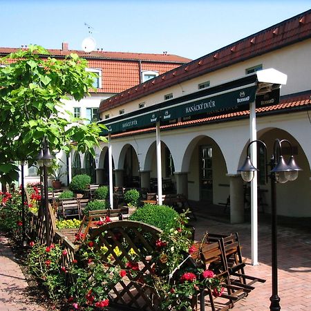 Hanacky Dvur Olmütz Exterior foto