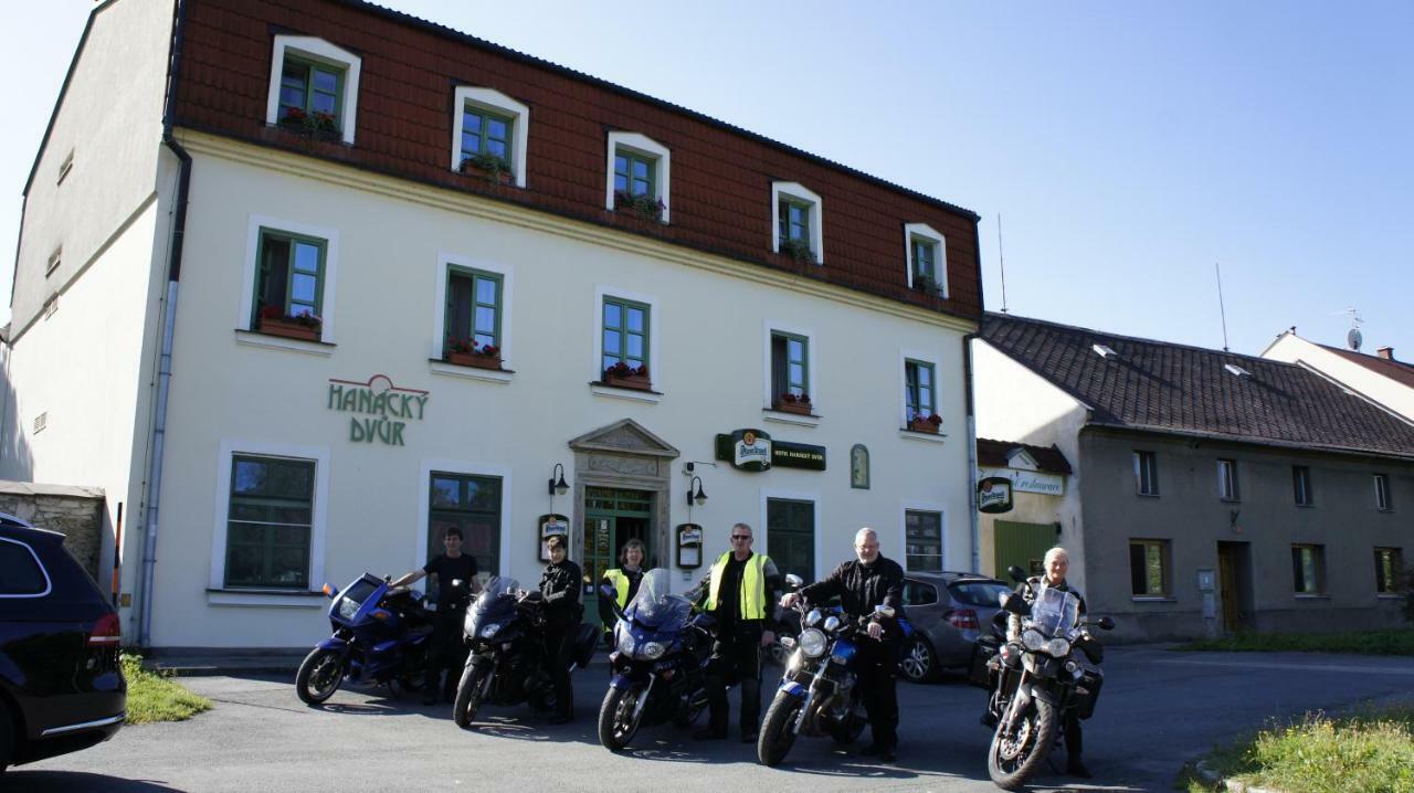 Hanacky Dvur Olmütz Exterior foto